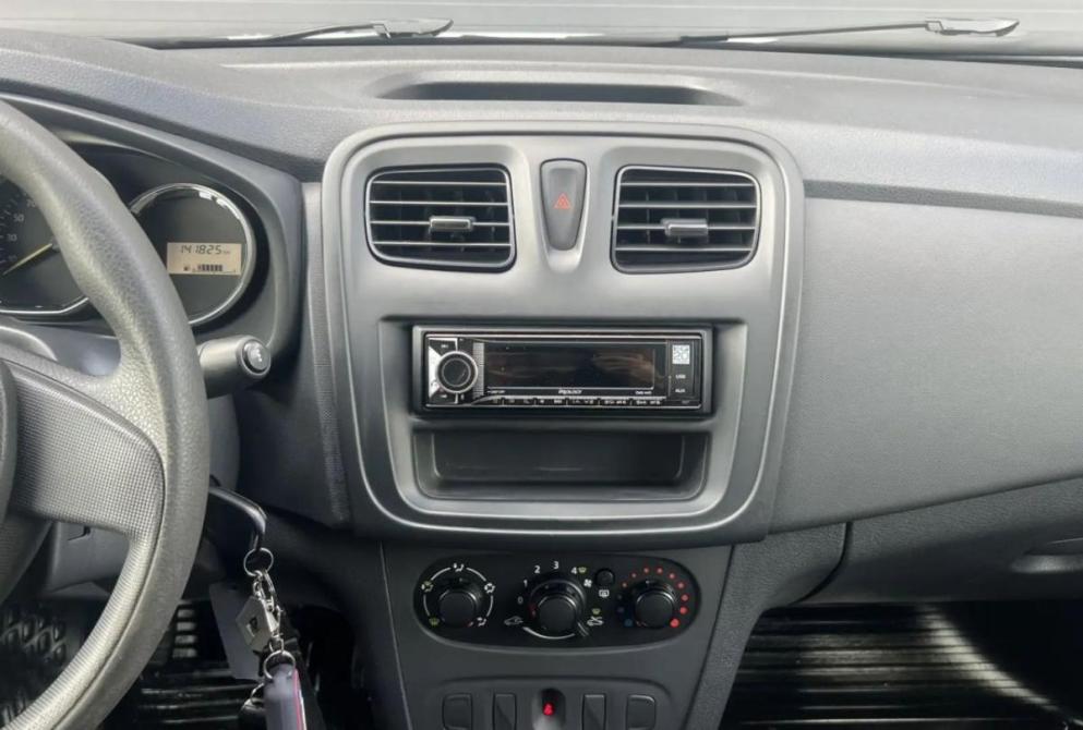 Renault Logan II Красноярск  - изображение 16