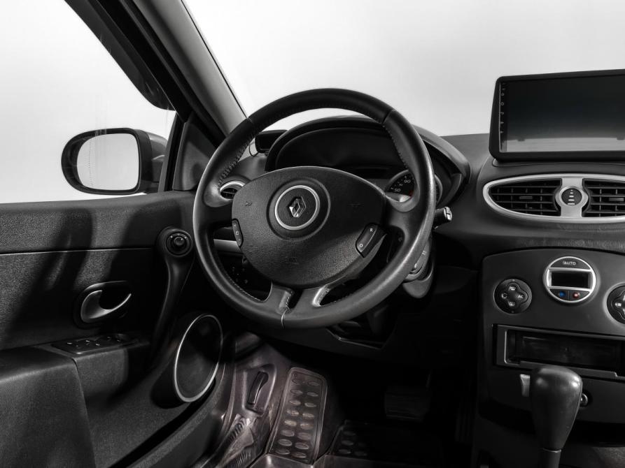 Renault Clio III Рестайлинг Санкт-Петербург  - изображение 15