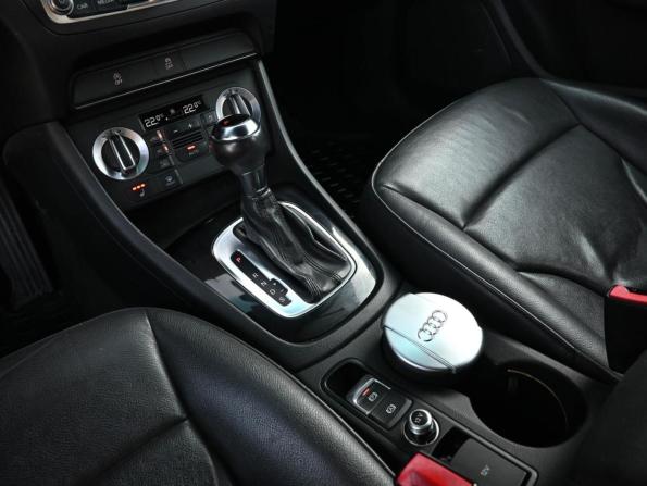 Audi Q3 I (8U) с пробегом 2012 года, цена 1 549 000 рублей, 217546 км, внедорожник, Автокод Объявления