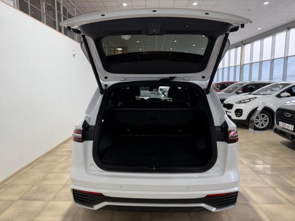 Geely Monjaro I с пробегом 2025 года, цена 3 800 000 рублей, 4275 км, внедорожник, Автокод Объявления