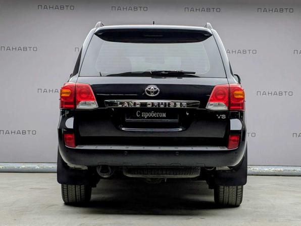 Toyota Land Cruiser 200 Series Рестайлинг 1 с пробегом 2014 года, цена 4 697 000 рублей, 152156 км, внедорожник, Автокод Объявления