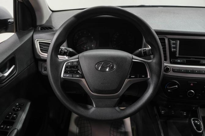 Hyundai Solaris II Рестайлинг с пробегом 2020 года, цена 1 599 000 рублей, 126000 км, седан, Автокод Объявления