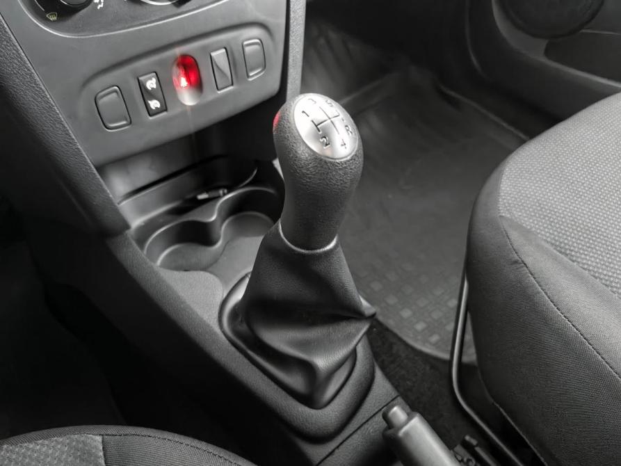 Renault Sandero II Москва  - изображение 19