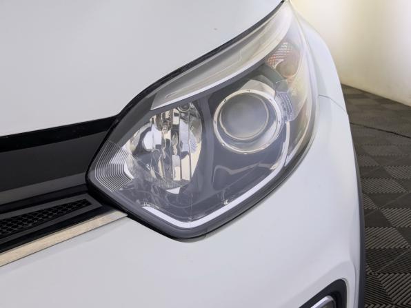 Renault Kaptur I с пробегом 2016 года, цена 1 355 000 рублей, 127650 км, внедорожник, Автокод Объявления