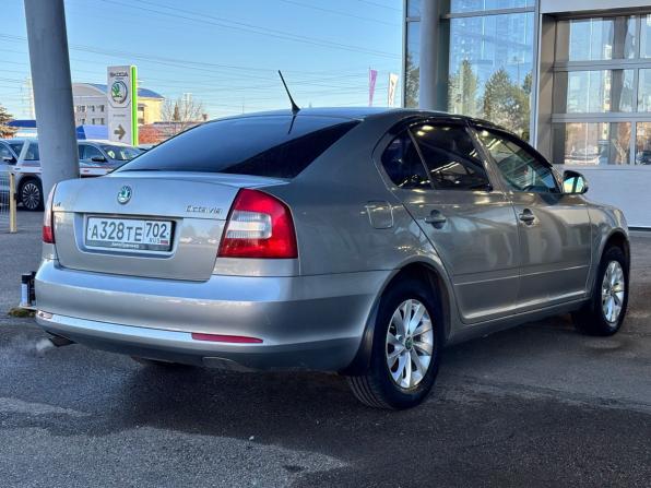 Skoda Octavia II (A5) Рестайлинг с пробегом 2011 года, цена 530 000 рублей, 270000 км, лифтбек, Автокод Объявления