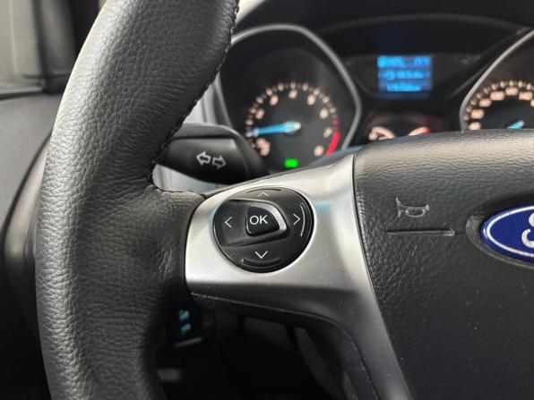Ford Focus III с пробегом 2012 года, цена 650 000 рублей, 176347 км, хэтчбек, Автокод Объявления