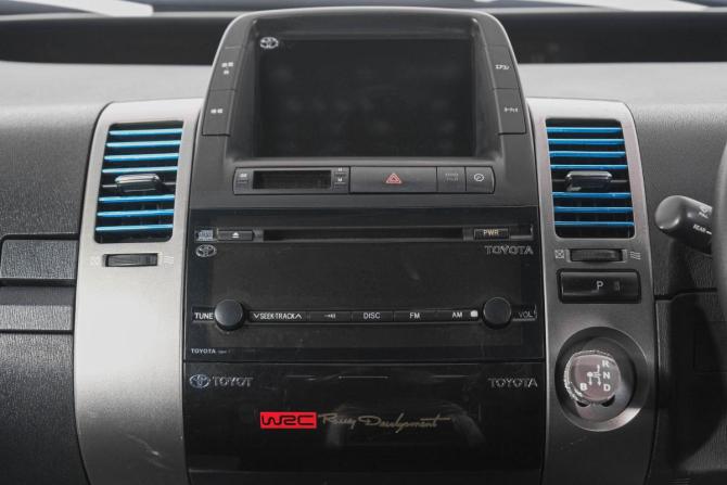 Toyota Prius II Рестайлинг (XW20) с пробегом 2010 года, цена 649 000 рублей, 175000 км, хэтчбек, Автокод Объявления