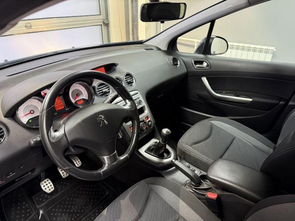 Peugeot 408 I с пробегом 2016 года, цена 715 000 рублей, 107000 км, седан, Автокод Объявления
