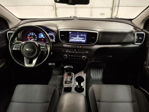 Kia Sportage IV Рестайлинг с пробегом 2020 года, цена 1 970 000 рублей, 53991 км, внедорожник, Автокод Объявления