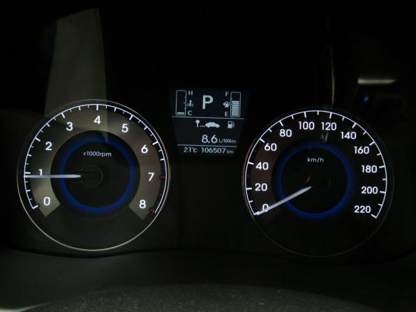Hyundai Solaris I Рестайлинг с пробегом 2014 года, цена 1 090 000 рублей, 106506 км, седан, Автокод Объявления