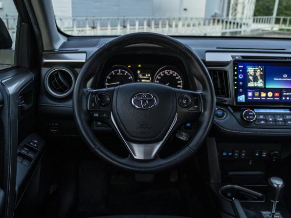 Toyota RAV4 IV (XA40) Рестайлинг с пробегом 2018 года, цена 2 648 000 рублей, 138662 км, внедорожник, Автокод Объявления