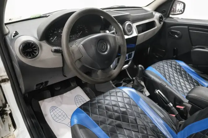 Renault Logan I Рестайлинг с пробегом 2011 года, цена 199 000 рублей, 275000 км, седан, Автокод Объявления