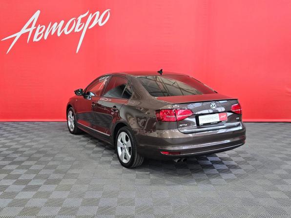 Volkswagen Jetta VI Рестайлинг с пробегом 2017 года, цена 1 499 000 рублей, 131199 км, седан, Автокод Объявления
