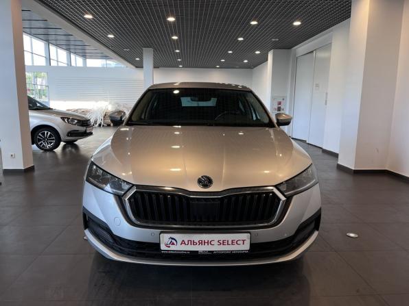 Skoda Octavia IV (A8) с пробегом 2021 года, цена 2 160 000 рублей, 162231 км, лифтбек, Автокод Объявления
