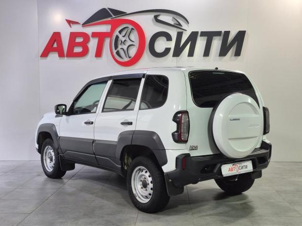 Lada (ВАЗ) Niva Travel I с пробегом 2022 года, цена 741 000 рублей, 209000 км, внедорожник, Автокод Объявления