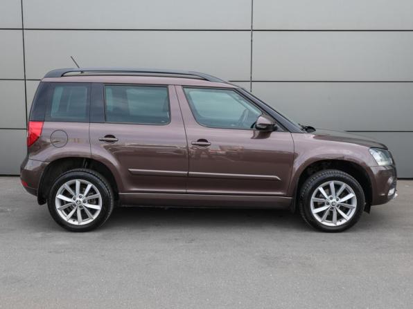 Skoda Yeti I Рестайлинг с пробегом 2014 года, цена 1 398 000 рублей, 102161 км, внедорожник, Автокод Объявления