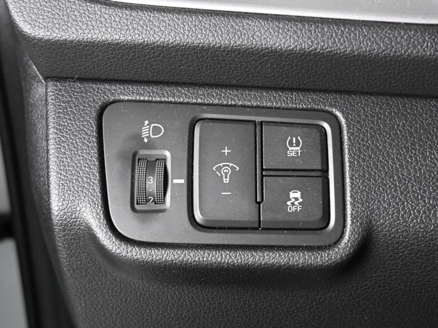Hyundai Solaris II Ростов-на-Дону  - изображение 16