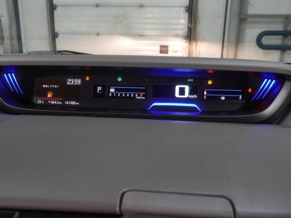 Honda Freed II Рестайлинг с пробегом 2020 года, цена 1 699 000 рублей, 141300 км, компактвэн, Автокод Объявления