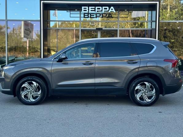 Hyundai Santa Fe IV Рестайлинг с пробегом 2023 года, цена 3 640 000 рублей, 65458 км, внедорожник, Автокод Объявления