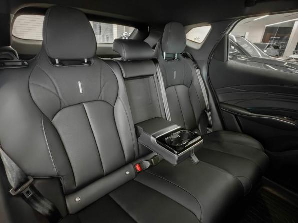 Новый Omoda C7 2026 года, цена 3 299 000 рублей, внедорожник, Автокод Объявления