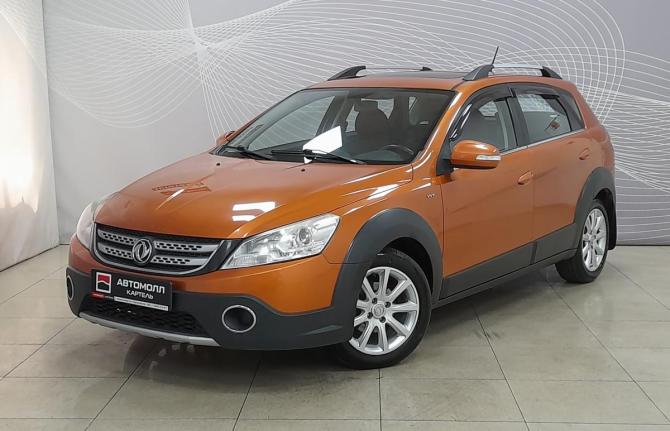 Dongfeng H30 Cross с пробегом 2015 года, цена 675 000 рублей, 120000 км, хэтчбек, Автокод Объявления