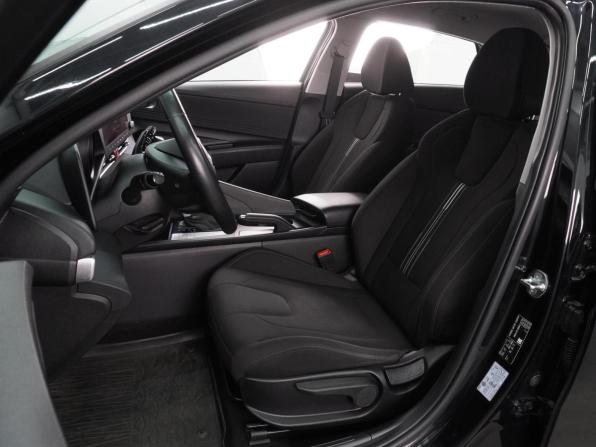 Hyundai Elantra VII (CN7) с пробегом 2021 года, цена 2 069 000 рублей, 114977 км, седан, Автокод Объявления
