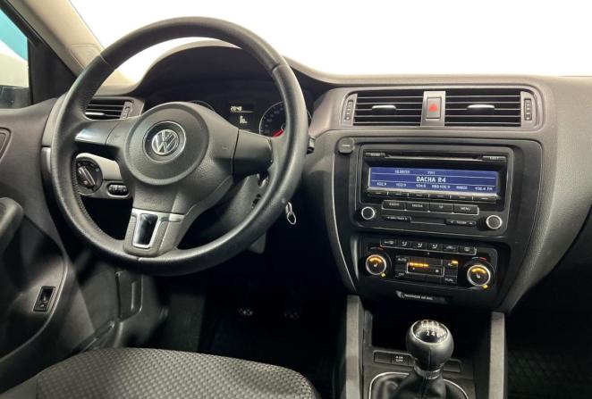 Volkswagen Jetta V с пробегом 2011 года, цена 650 000 рублей, 240000 км, седан, Автокод Объявления