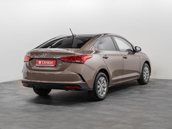 Hyundai Solaris II Рестайлинг с пробегом 2022 года, цена 1 590 000 рублей, 61323 км, седан, Автокод Объявления