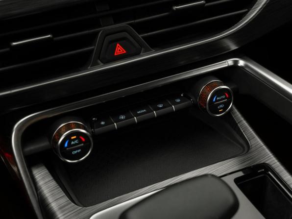 Geely Tugella I Рестайлинг с пробегом 2023 года, цена 3 130 000 рублей, 34855 км, внедорожник, Автокод Объявления