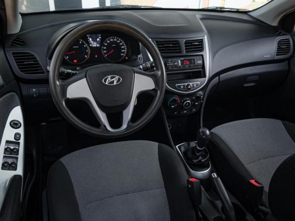 Hyundai Solaris I с пробегом 2014 года, цена 810 000 рублей, 152610 км, седан, Автокод Объявления