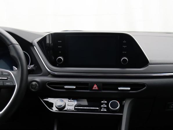Hyundai Sonata VIII (DN8) с пробегом 2023 года, цена 3 100 000 рублей, 19800 км, седан, Автокод Объявления