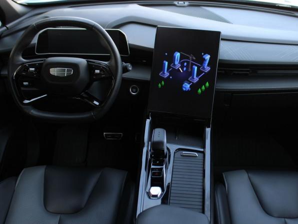 Geely Cityray с пробегом 2024 года, цена 2 299 000 рублей, 57993 км, внедорожник, Автокод Объявления
