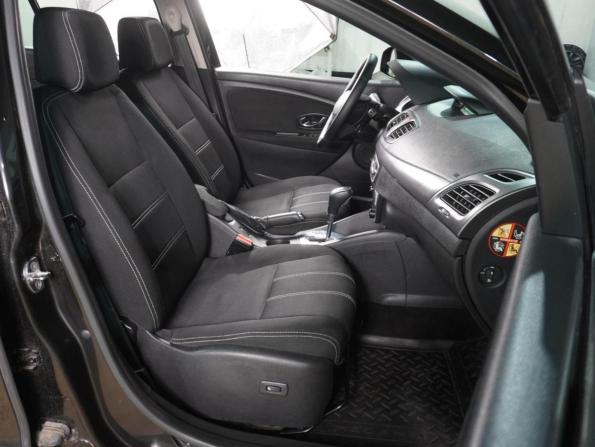 Renault Megane III Рестайлинг с пробегом 2014 года, цена 799 000 рублей, 180592 км, хэтчбек, Автокод Объявления
