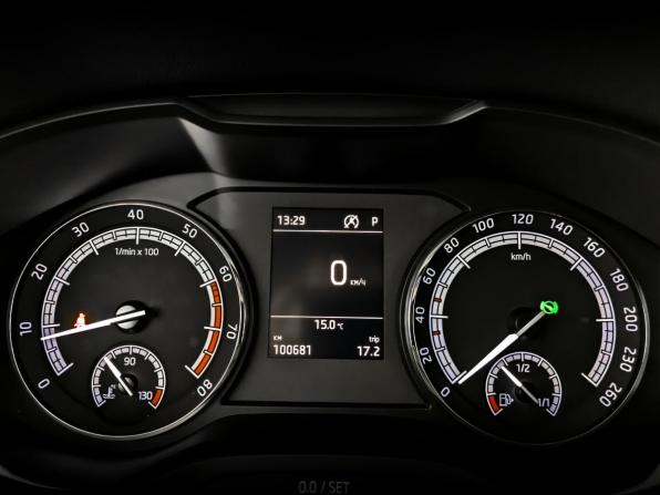 Skoda Karoq I с пробегом 2020 года, цена 2 250 000 рублей, 100700 км, внедорожник, Автокод Объявления
