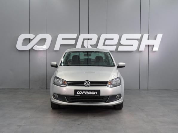 Volkswagen Polo V с пробегом 2011 года, цена 899 000 рублей, 98272 км, седан, Автокод Объявления