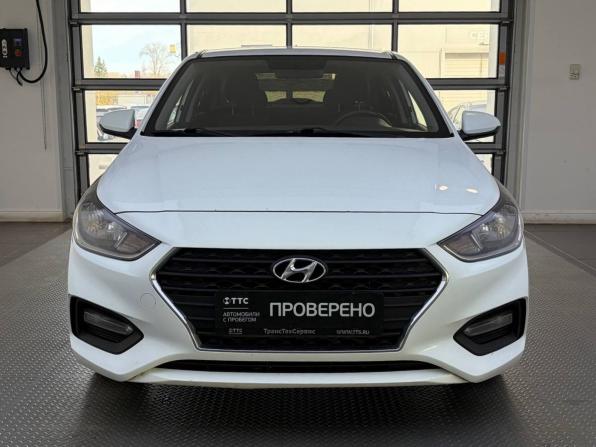 Hyundai Solaris II с пробегом 2018 года, цена 1 299 000 рублей, 164836 км, седан, Автокод Объявления