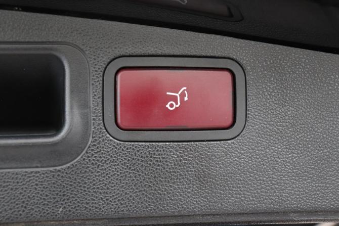Mercedes-Benz M-Класс II (W164) Рестайлинг с пробегом 2010 года, цена 1 420 000 рублей, 185980 км, внедорожник, Автокод Объявления