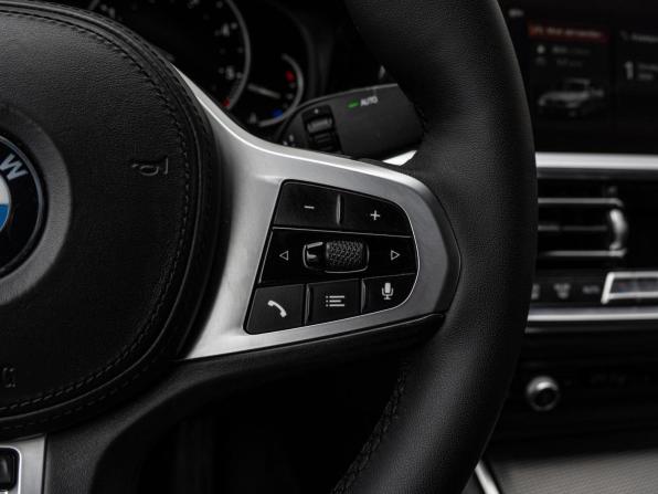 BMW 3 серии VII (G2x) с пробегом 2019 года, цена 3 549 000 рублей, 132544 км, седан, Автокод Объявления