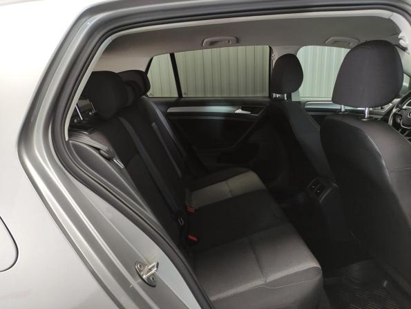 Volkswagen Golf VII с пробегом 2012 года, цена 980 000 рублей, 92600 км, хэтчбек, Автокод Объявления