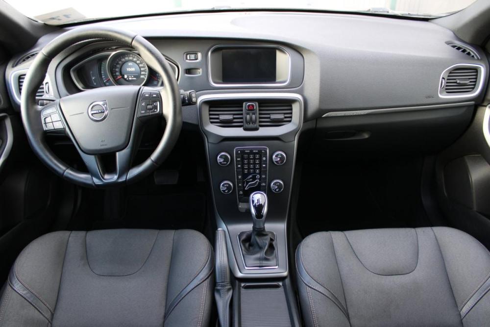 Volvo V40 II Рестайлинг Ярославль  - изображение 9