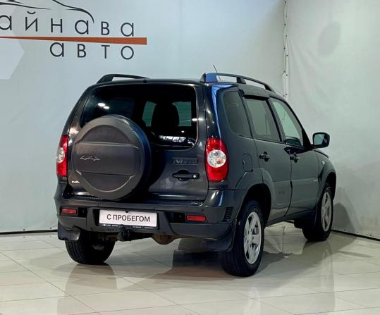 Chevrolet Niva I Рестайлинг с пробегом 2018 года, цена 625 000 рублей, 262171 км, внедорожник, Автокод Объявления