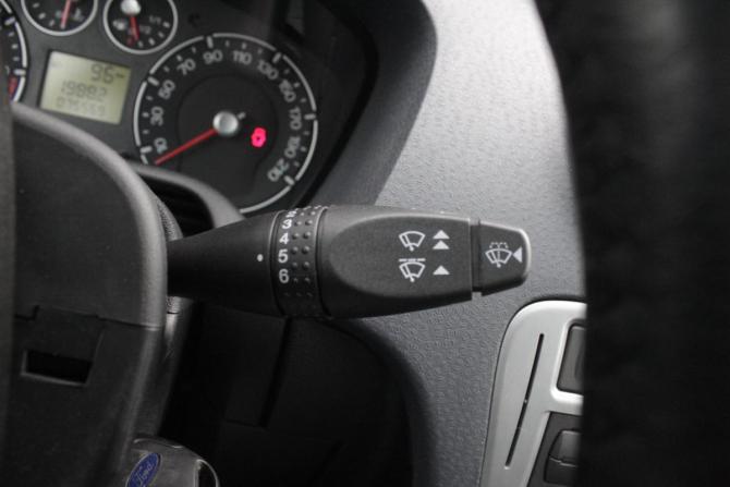 Ford Fusion I Рестайлинг с пробегом 2011 года, цена 845 000 рублей, 75550 км, хэтчбек, Автокод Объявления