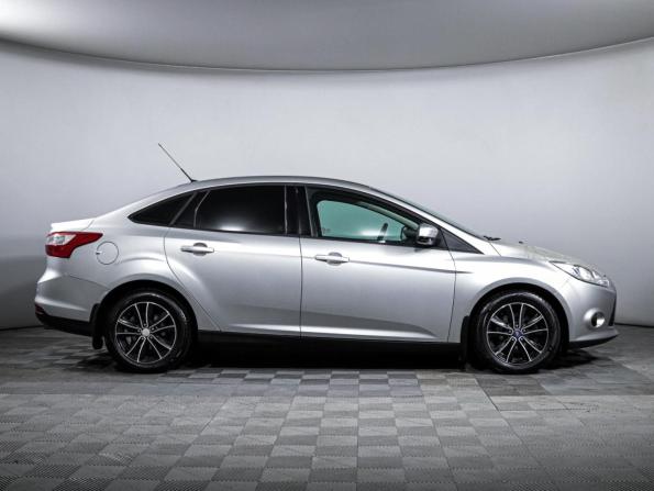 Ford Focus III с пробегом 2013 года, цена 920 000 рублей, 116807 км, седан, Автокод Объявления