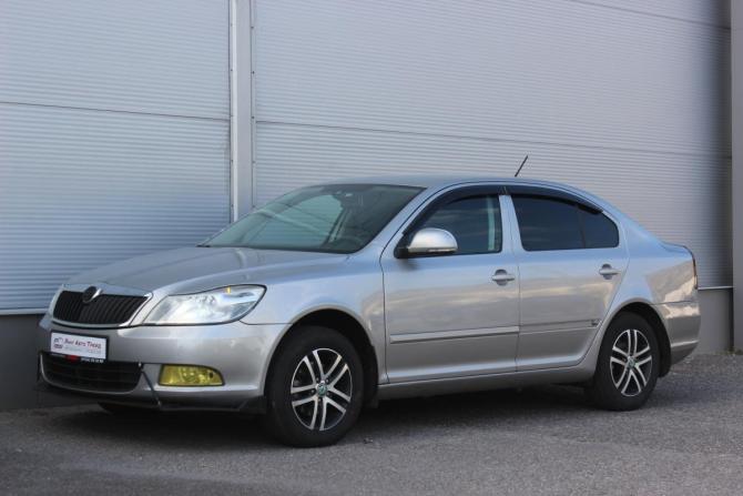 Skoda Octavia II (A5) Рестайлинг с пробегом 2011 года, цена 647 000 рублей, 291050 км, лифтбек, Автокод Объявления