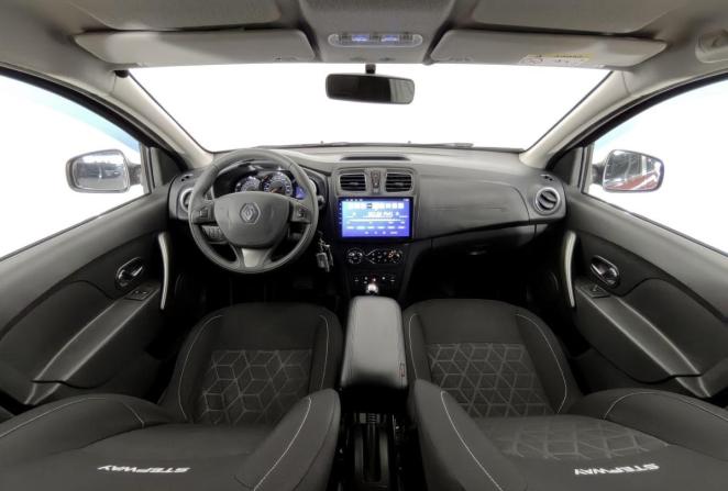 Renault Sandero II с пробегом 2016 года, цена 915 000 рублей, 144269 км, хэтчбек, Автокод Объявления
