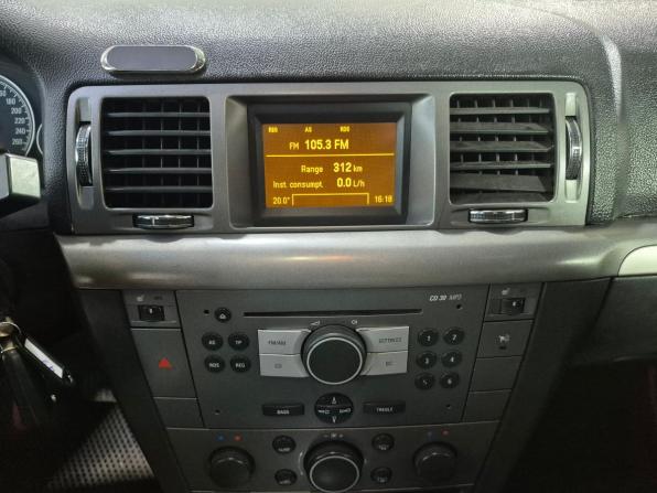 Opel Vectra C Рестайлинг с пробегом 2006 года, цена 340 000 рублей, 304370 км, седан, Автокод Объявления
