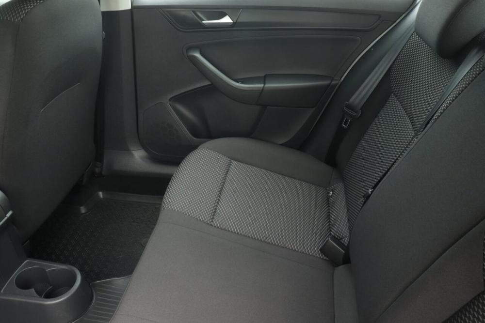 Volkswagen Polo VI Казань  - изображение 8