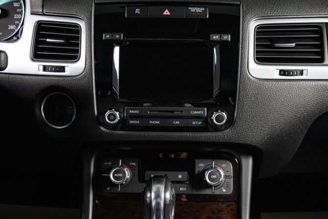 Volkswagen Touareg II с пробегом 2013 года, цена 2 289 000 рублей, 158000 км, внедорожник, Автокод Объявления