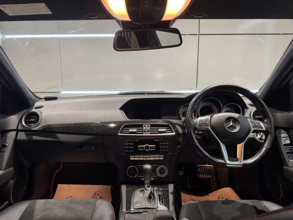 Mercedes-Benz C-Класс III (W204) Рестайлинг с пробегом 2012 года, цена 1 325 000 рублей, 118000 км, седан, Автокод Объявления