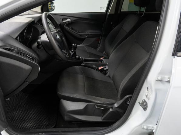 Ford Focus III Рестайлинг с пробегом 2018 года, цена 950 000 рублей, 100860 км, универсал, Автокод Объявления